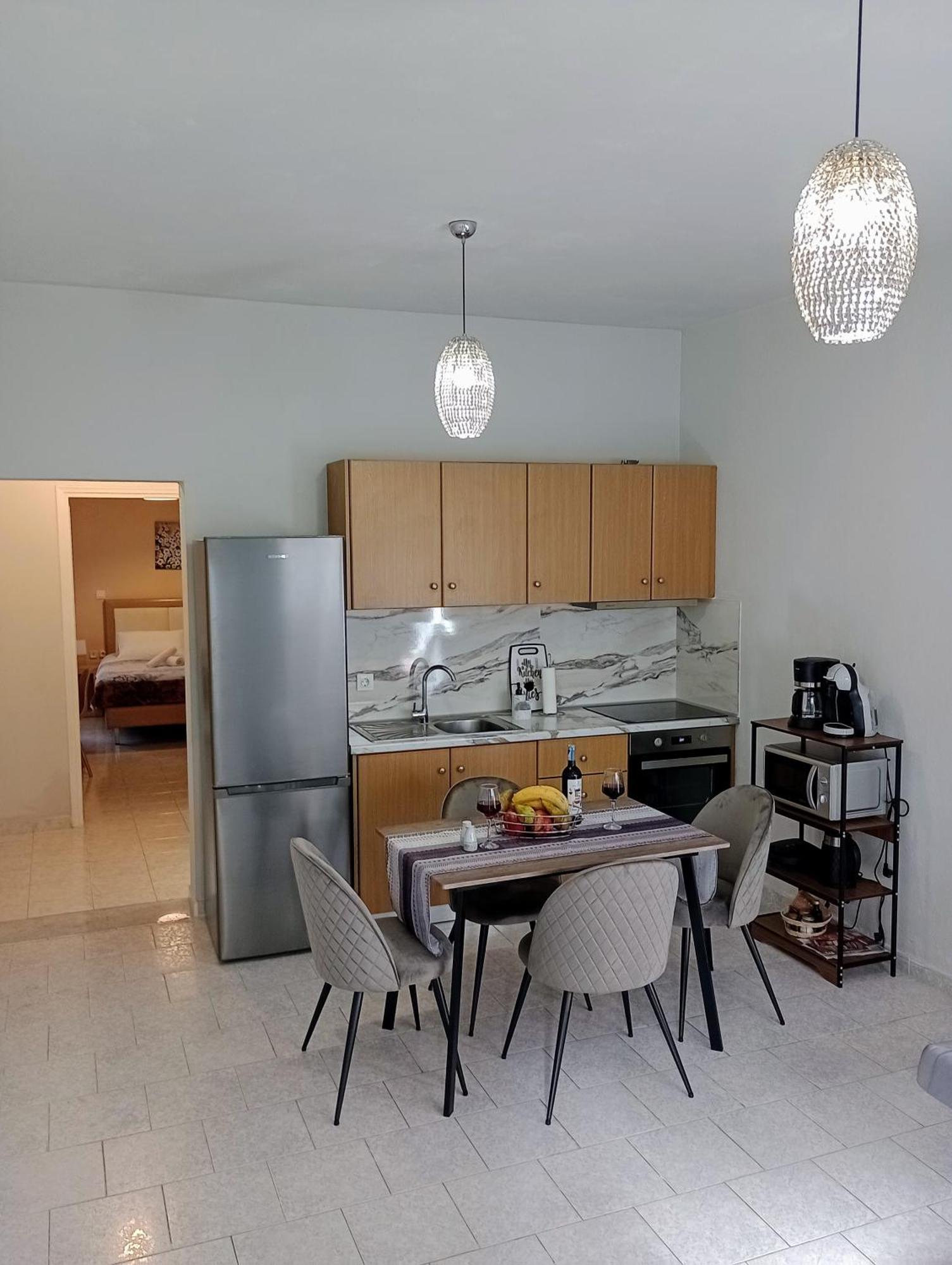 Cozy Kremasti Apartment 외부 사진